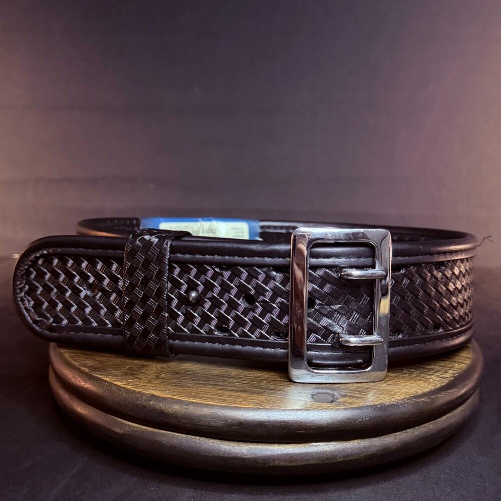 Bianchi 7960 Duty Belt Size 26" Accumold Basketweave Leather Nickel Buckle 2.25"